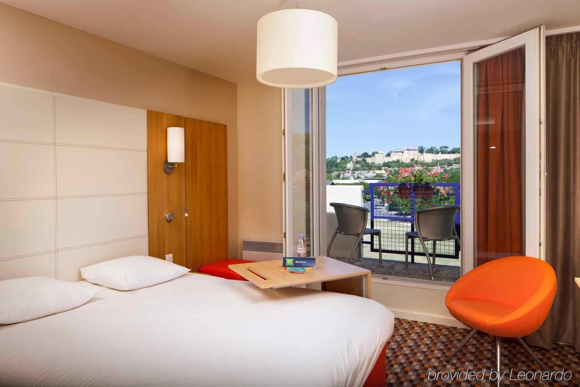 Hotel ibis Styles Chinon Exteriér fotografie